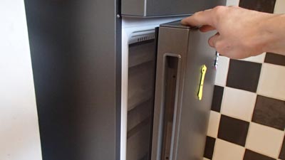 Porte de réfrigérateur