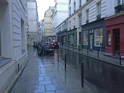Petite rue parisienne