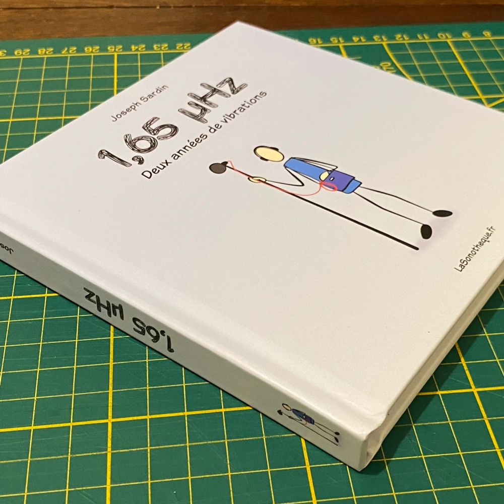 La BD 1,65 uHz - Deux années de vibrations