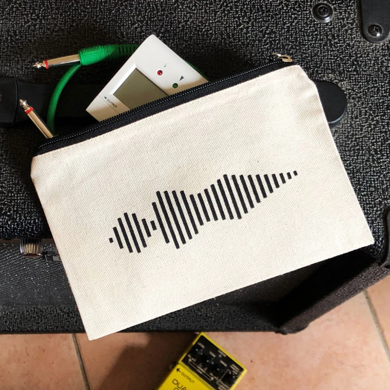 Trousse zippée avec un dessin onomatopée, ou preneur de son, photo 4