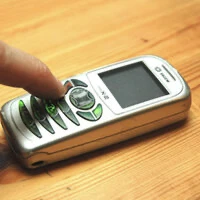 Téléphone mobile à touches