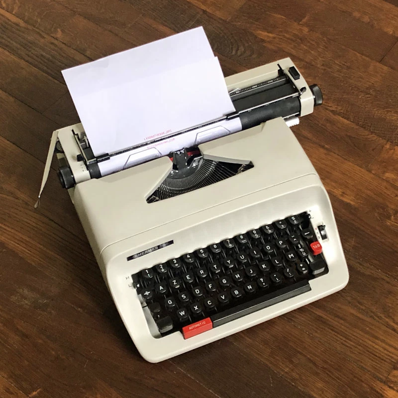 Machine à écrire