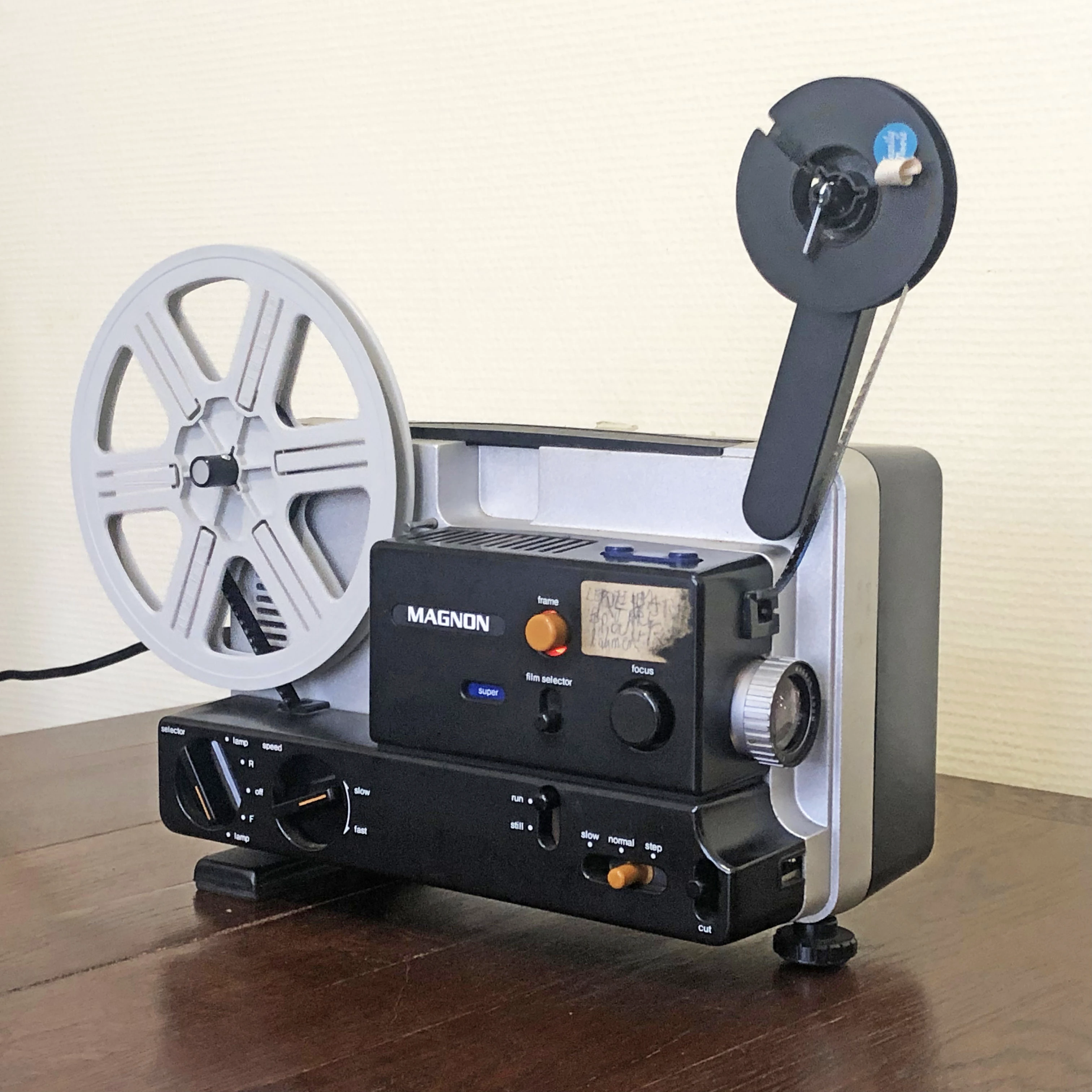 Projecteur 8 mm